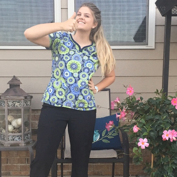 Meet your Posher, Bethany - Picture 1 of 1